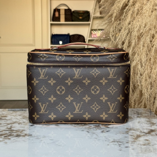 Косметичка Louis Vuitton Nice BB
