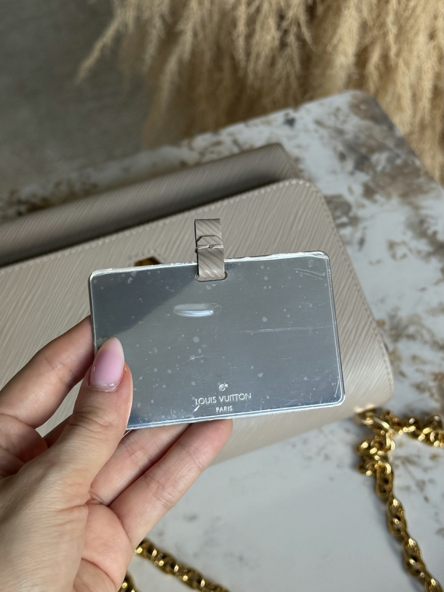 Сумка Louis Vuitton Twist