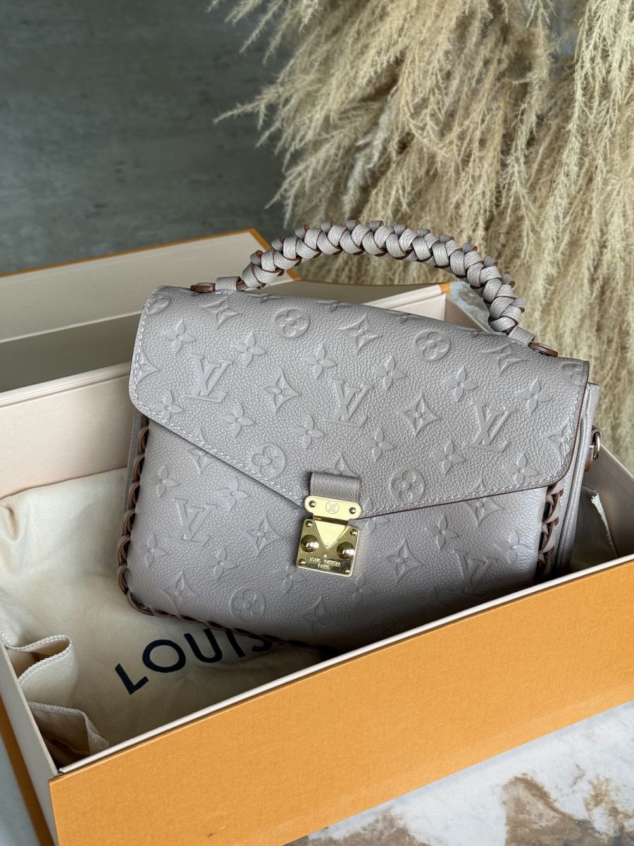 Сумка Louis Vuitton Pochette Metis