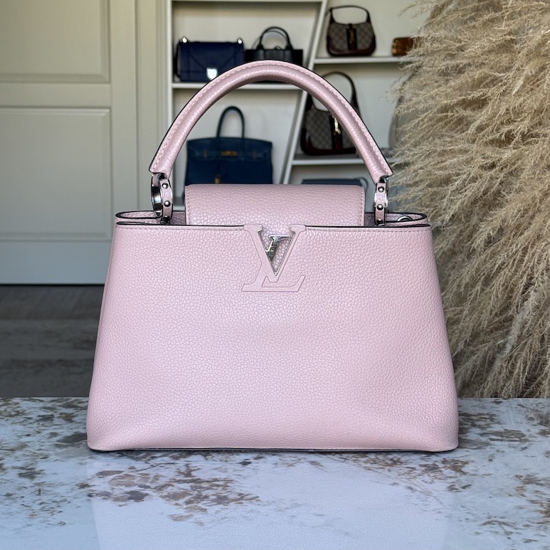 Сумка Louis Vuitton Capucines