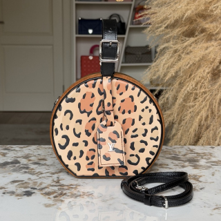 Сумка Louis Vuitton Petite Boite Chapeau