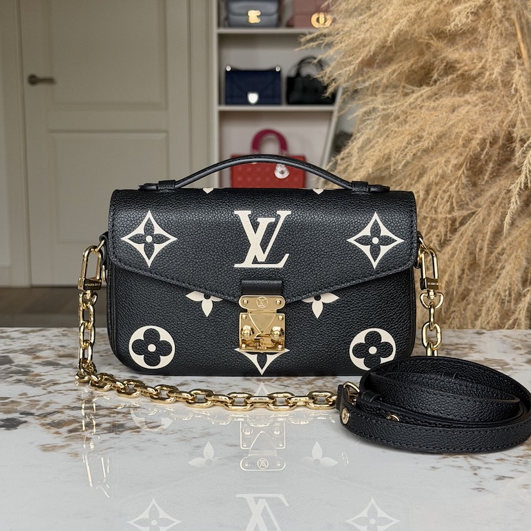 Сумка Louis Vuitton Pochette Metis East West