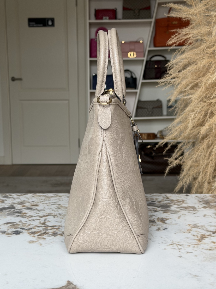 Сумка Louis Vuitton Trianon