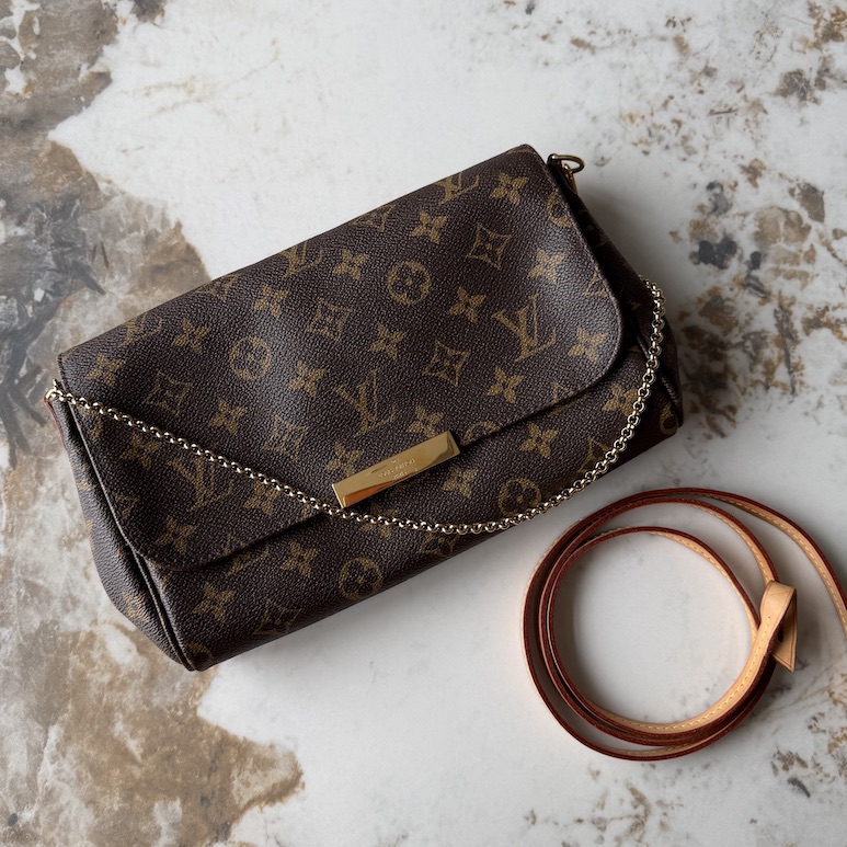 Сумка Louis Vuitton Favorite MM