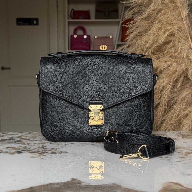 Сумка Louis Vuitton Pochette Metis
