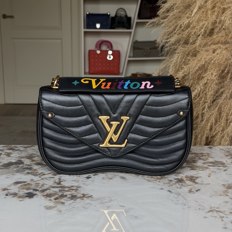 Сумка Louis Vuitton New Wave