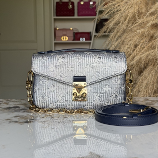Сумка Louis Vuitton Pochette Metis East West