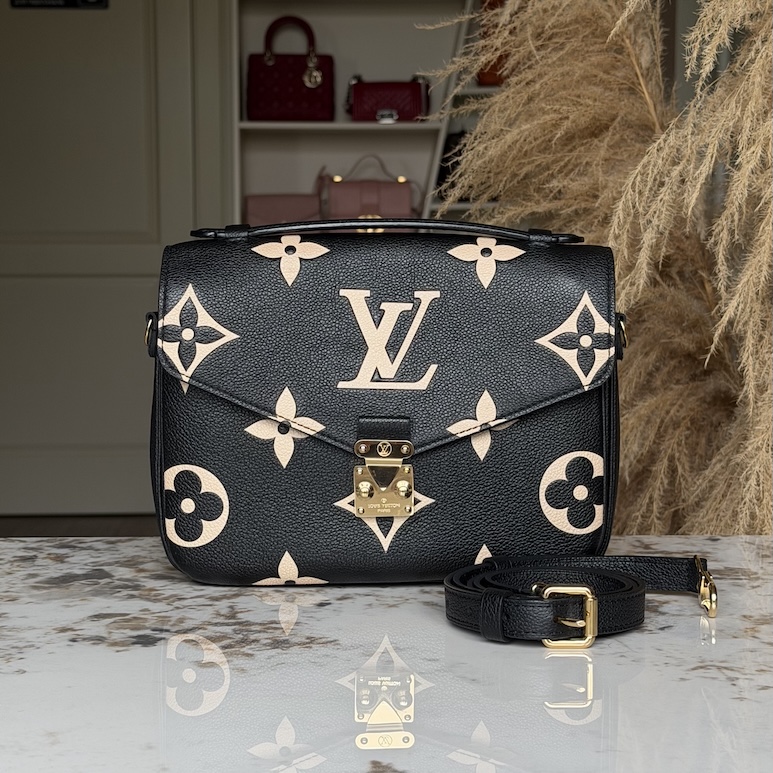 Сумка Louis Vuitton Pochette Metis